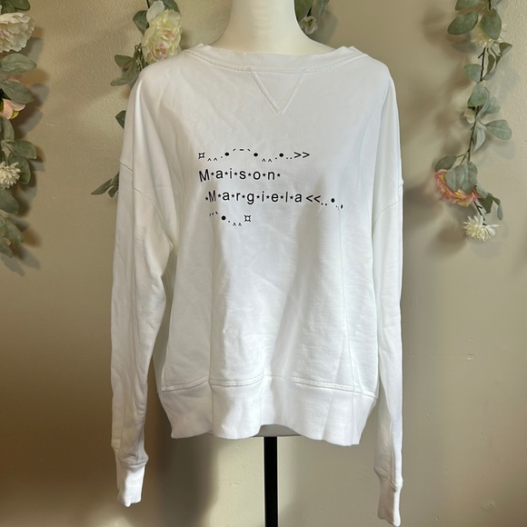 Maison Margiela Sweatshirt - Picture 6 of 13